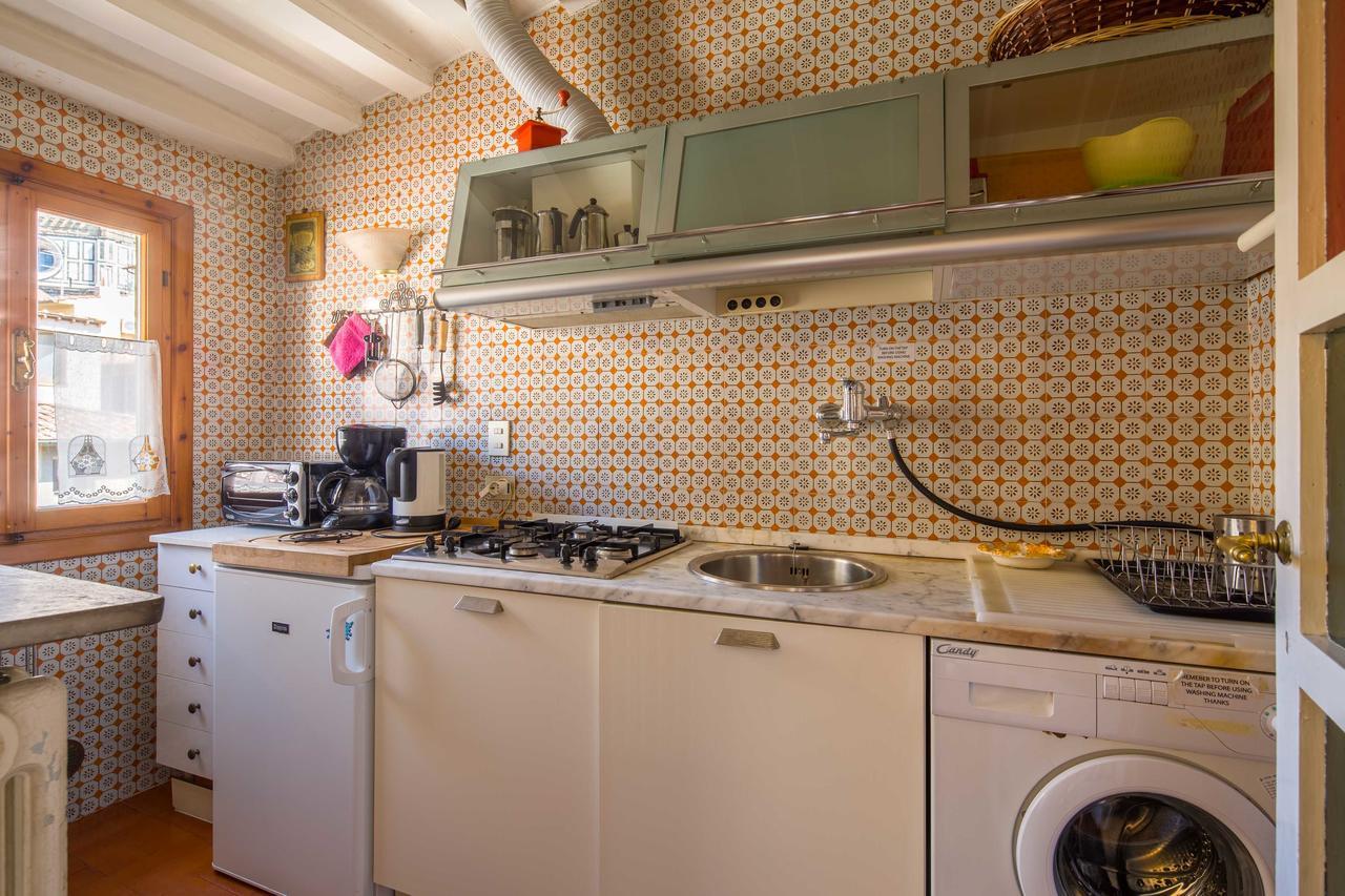 Typical Florentine Apartment Флоренція Екстер'єр фото