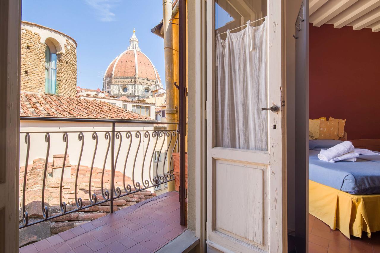 Typical Florentine Apartment Флоренція Екстер'єр фото