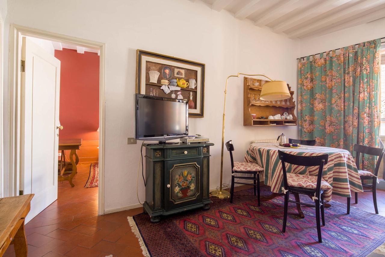 Typical Florentine Apartment Флоренція Екстер'єр фото